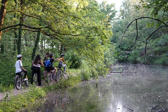 The Milan You Dont Expect, Bike Tour With Picnic on the Lake - Accessibility and Transportation