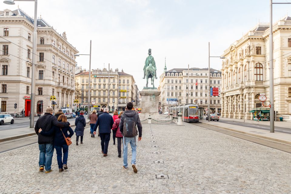 The Third Man Film Location Tour - Historical Context of Post-War Vienna