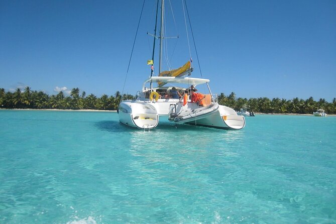 Tour to Isla Saona From Punta Cana With Transportation and Lunch - Tour Capacity and Pricing