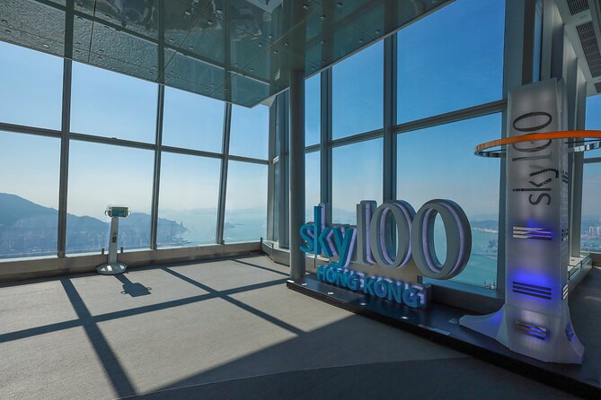 [Travel 4 Fun With 2R Printed Photo] Sky100 Ticket (F-Pho_4p4) - Amenities and Services