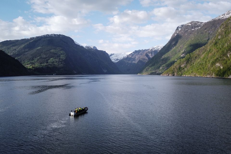 Ulvik Fjord Cruise: Scenic RIB Adventure to Osafjord - Recommended Clothing