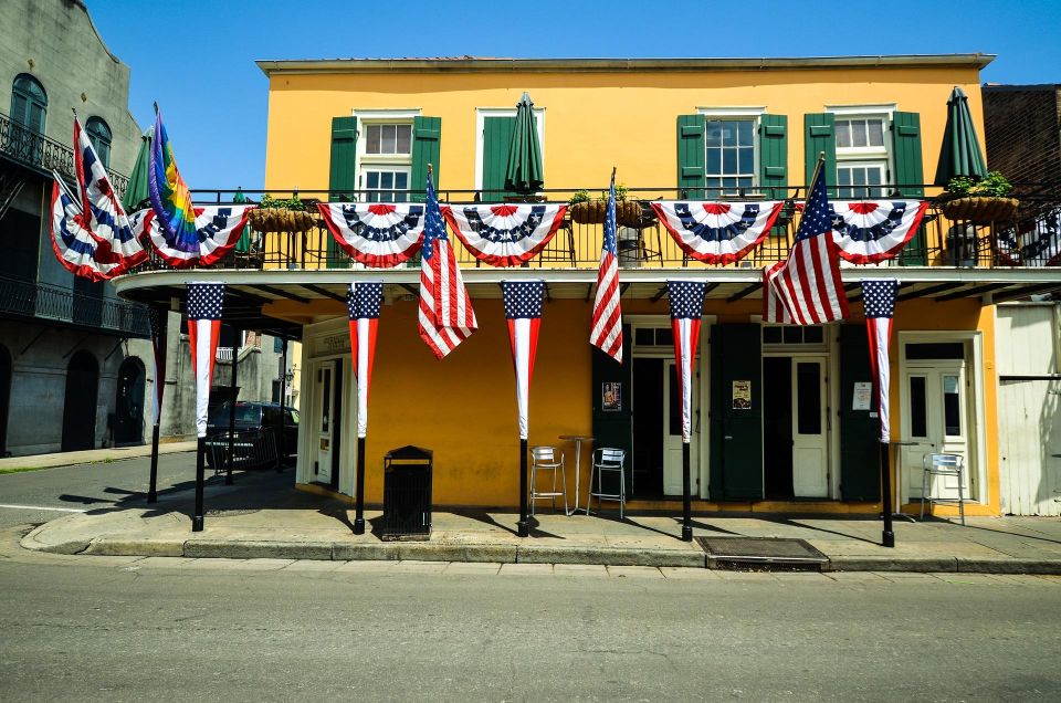 Uptown Elegance: New Orleans' Garden District - New Orleans Opera Guild Home