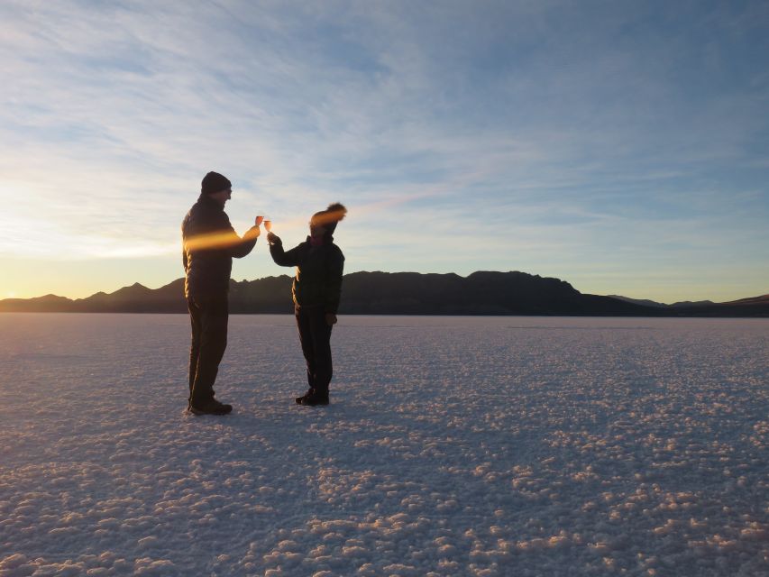 Uyuni: Full-Day Salt Flats Tour With Overnight Hotel Stay - Customer Reviews