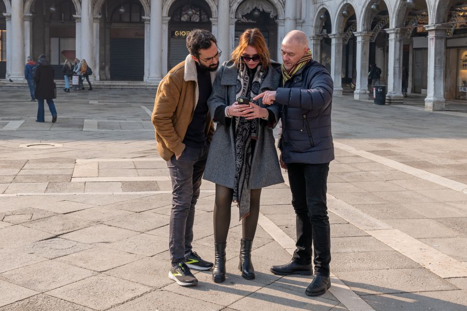 Venice: Hidden Spots Guided Photography Tour - Exploring Venices Charm