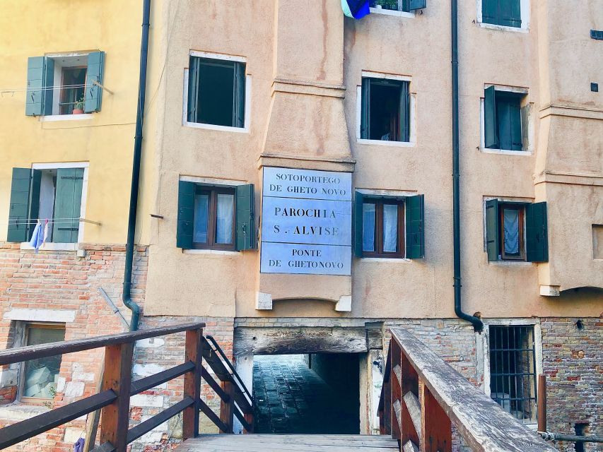 Venice: Private Cannaregio and Jewish Quarter Tour - Discover Cannaregio