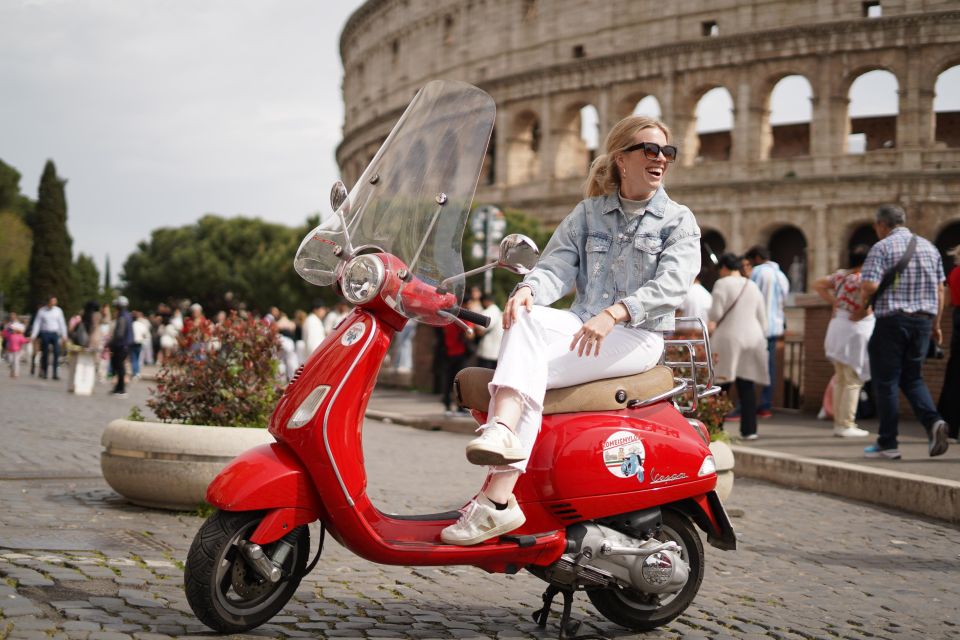 Vespa - Wine and Photo Tour in Rome - Included Amenities and Equipment