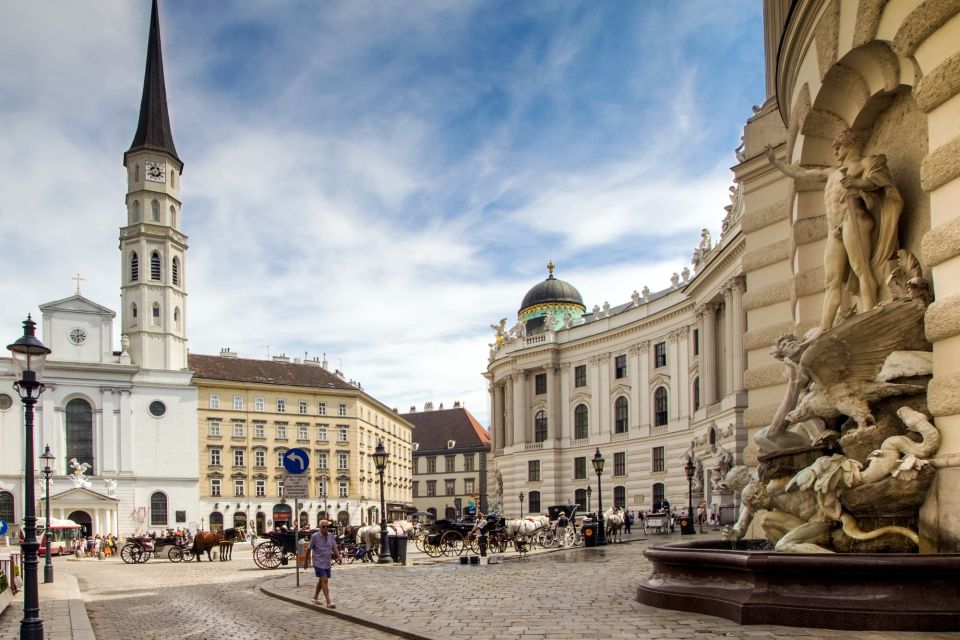 Vienna: First Discovery Walk and Reading Walking Tour - Booking and Cancellation Policies