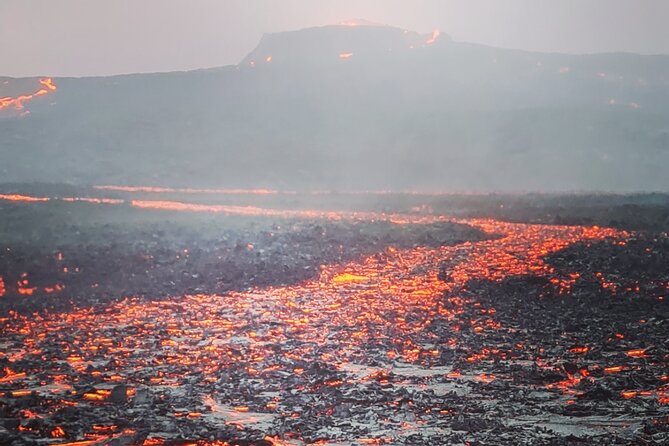 Volcano Hike With a Geologist Small-Group Tour - Geologist/Volcanologist Guide