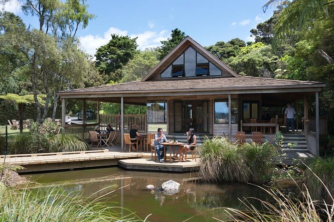 Waitangi Treaty Grounds Admission - Reviews and Visitor Experiences