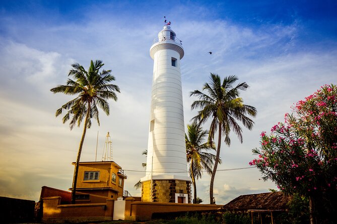 Walking Tour at Galle Fort With a Local Guide - Local Guide Expertise