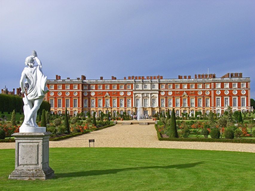 Windsor Castle Hampton Court Palace Private Tour With Pass - What to Expect