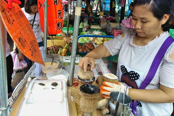WoknRoll Taipei Walking and Historical Food Tour - Tips for Participants