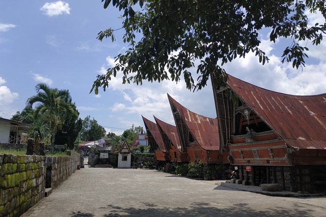 Wonderful 7 Days North Sumatra Tour (Include: 2 Days 1 Night Jungle Trekking) - Health and Accessibility Considerations