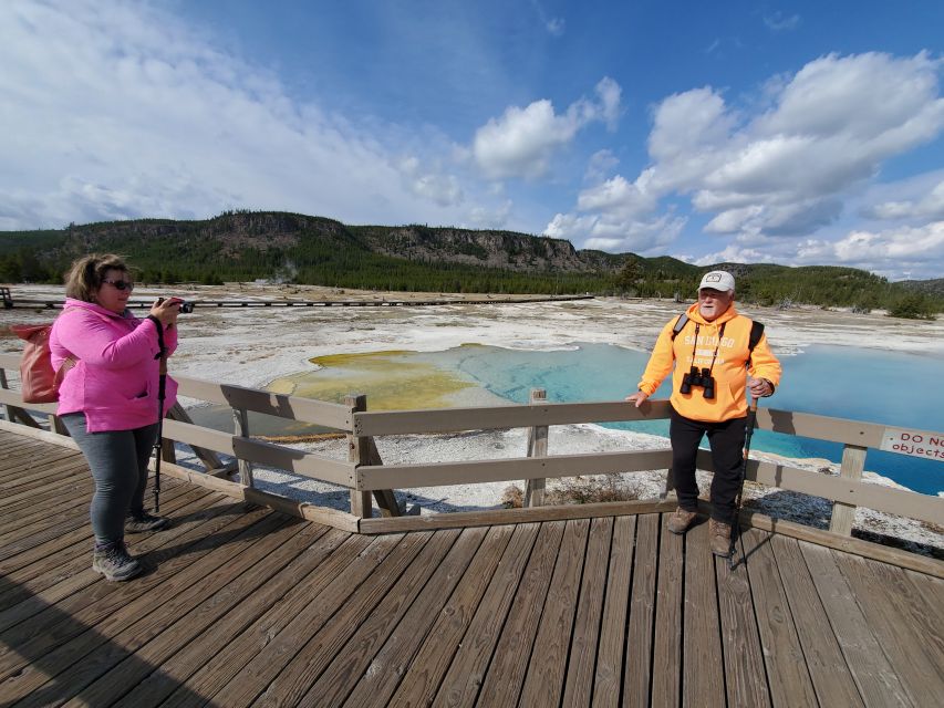 Yellowstone: Upper Geyser Basin Hike With Lunch - Naturalist Guides Role