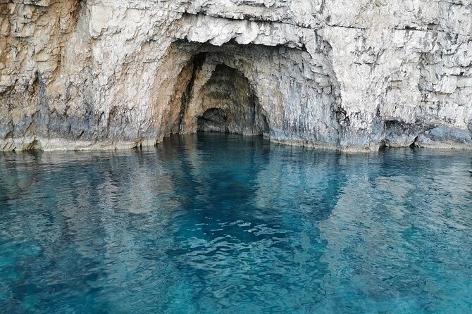 Zakynthos: Marathonisi, Cameo Island and Keri Caves Tour - Safety Considerations