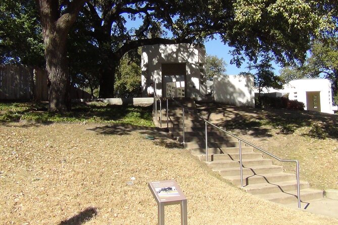 1-Hour JFK Assassination Walking Tour - Recommendations for Participants