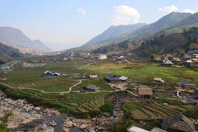 2-Day Sapa Guided Tour Slipping in Homestay From Hanoi - Experience Details
