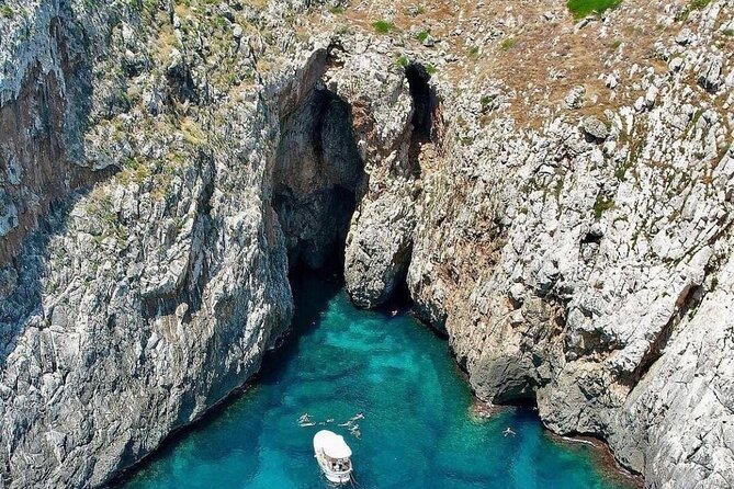 3 Hour Group Tour by Boat to the Caves of Santa Maria Di Leuca - Getting to the Meeting Point