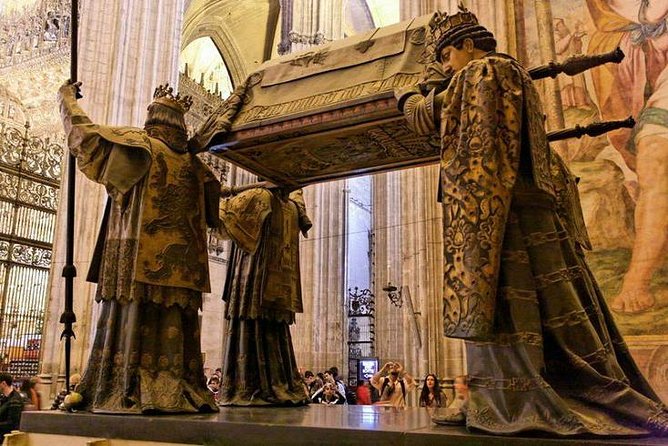 3-hour Seville Cathedral and Alcazar Skip-the-Line Combo Tour - Nearby Attractions to Explore