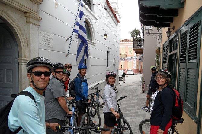 3in1; Cycling, Sightseeing, Tasting - Whats Included in the Tour