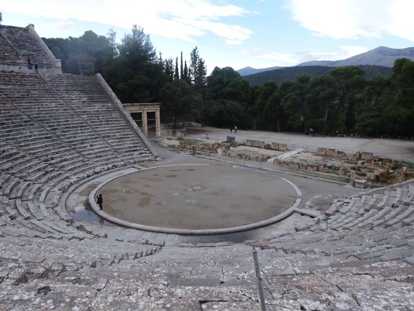 4-Day Tour of Mycenae, Epidaurus, Olympia, Delphi & Meteora - Important Information