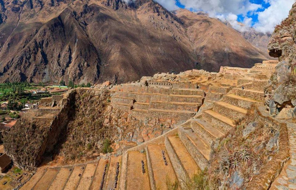 4Days in Cusco-Sacred Valley+Maras-Moray+Machu Picchu+Hotel - Included Accommodations and Meals