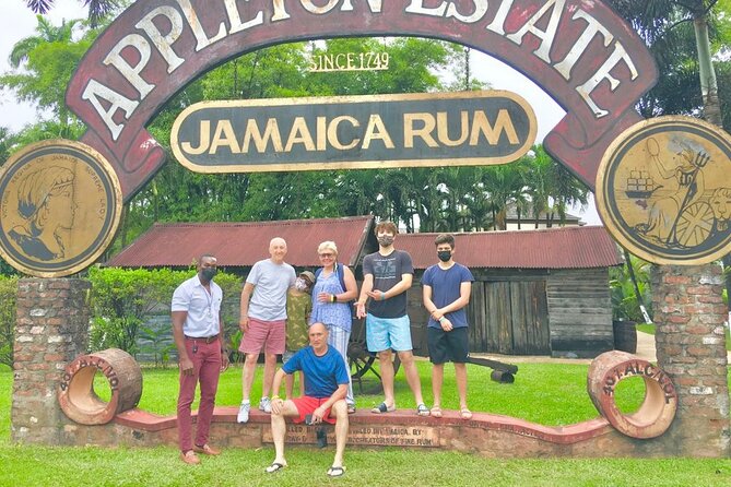 Airport Transfers, Private Tours and Excursions in Jamaica - Safety and Professionalism