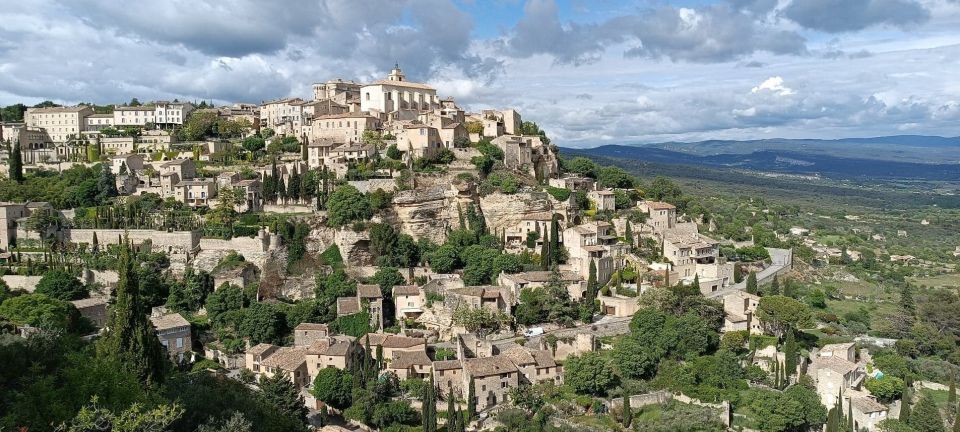 Aix-en-Provence: Provençal Market & Villages Guided Day Trip - Booking Your Experience