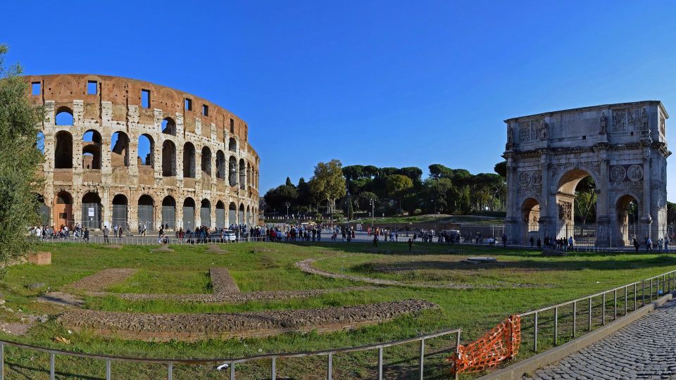 Ancient Rome: Colosseum and Forum Exterior Tour - Meeting Point Details