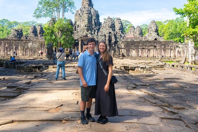 Angkor Sunrise Vespa Tour With Breakfast and Lunch - Tour Accessibility and Restrictions