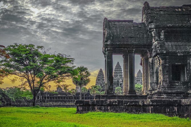 Angkor World Heritage With Sunrise - Small Group - Additional Details
