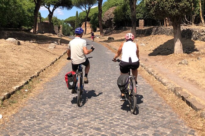 Appian Way E-Bike Tour With Gourmet Picnic and Catacombs - Children and Infant Accommodations