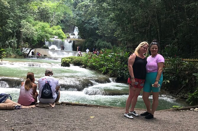 Appleton Estate,Ys Falls,Black River Safari,Pelican Bar(Any 3of4) - Customer Reviews