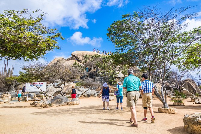Aruba Island Sightseeing Tour Plus Arashi Beach Visit - Booking Information