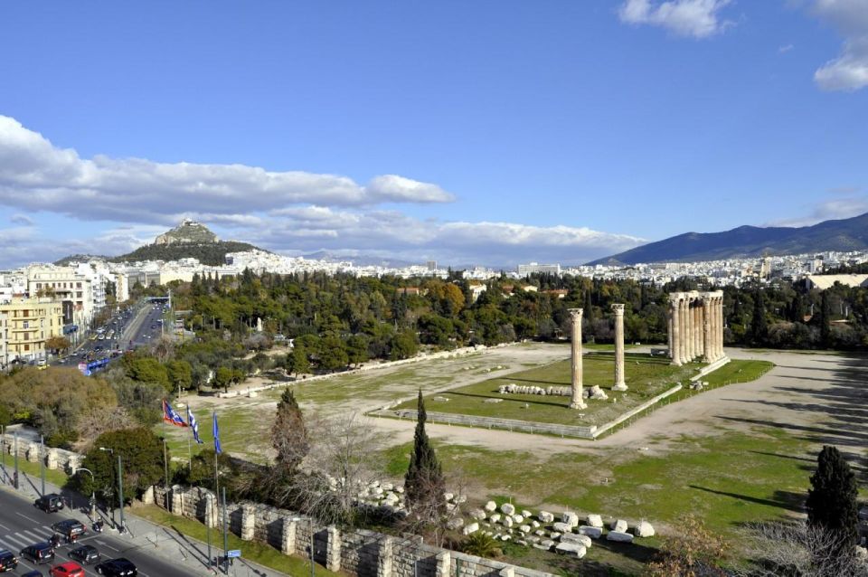 Athens Essential Highlights & Lunch, Poseidon Temple Option - Local Dining Experience