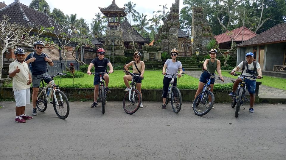 Bali Countryside Cycling Tour - Dining Amidst Rice Paddies