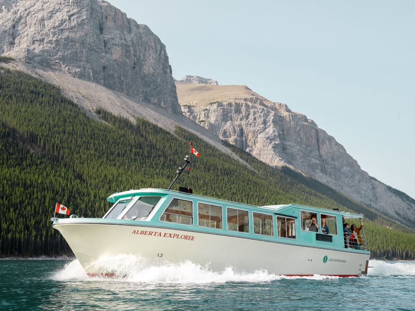 Banff: Lake Minnewanka Cruise - Scenery and Landscapes