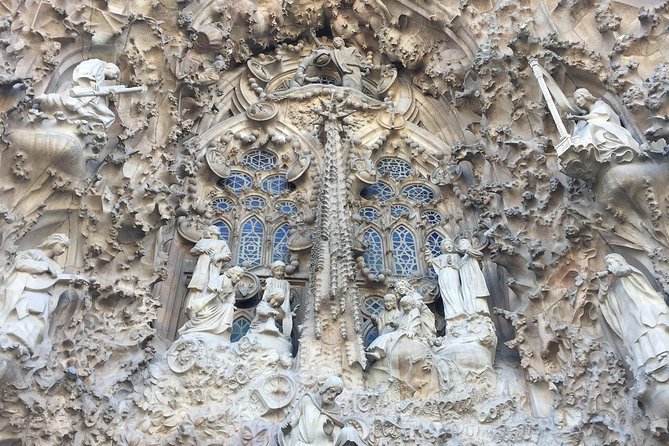 Barcelona: Sagrada Familia Highlights Max 6 People Afternoon Tour - Booking Information