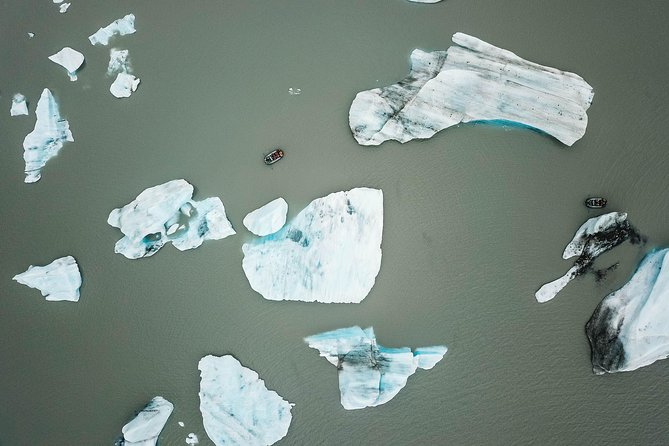 Bears, Trains & Icebergs Tour - Scenic Train Ride Features