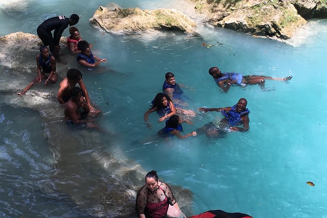 Blue Hole Jamaica Transportation Only - Guest Reviews