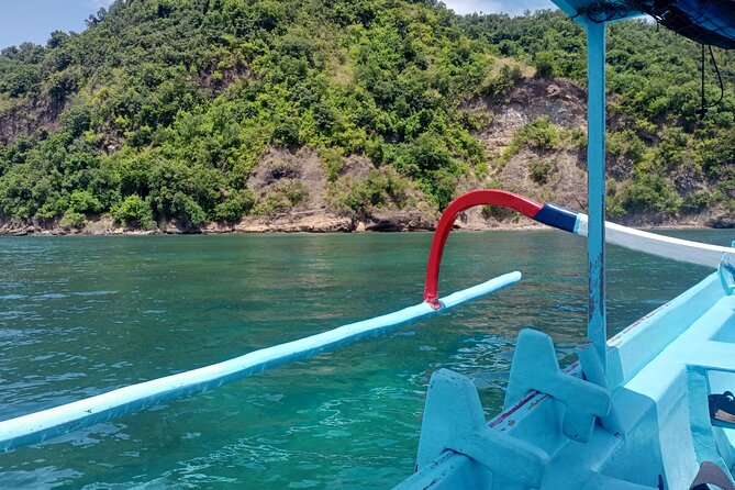 Blue Lagoon Snorkeling Sea Side Lunch And Transportation - Accessibility Features