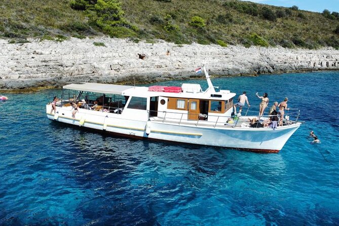Boat Tour at Delfina Hvar - Practical Information and Accessibility