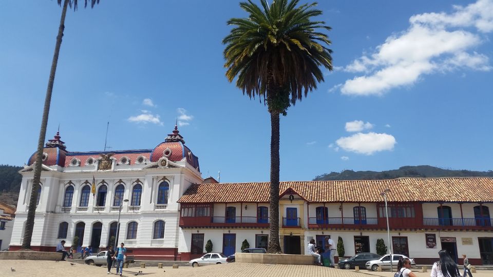 Bogotá: Salt Cathedral & Lake Guatavitá Tour With Lunch - Tips for Tour Participants