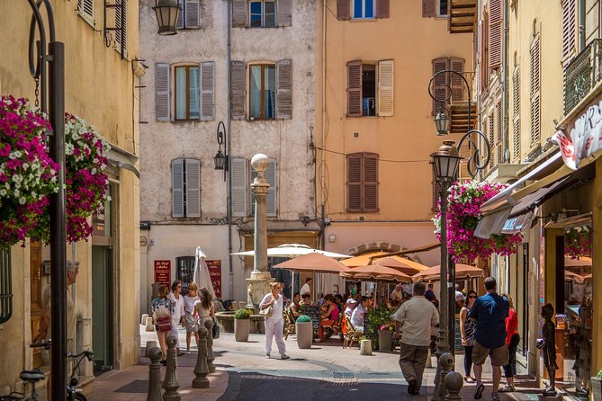 Cannes, St-Paul De Vence & Antibes Small Group Half-Day Tour - Tips for Travelers