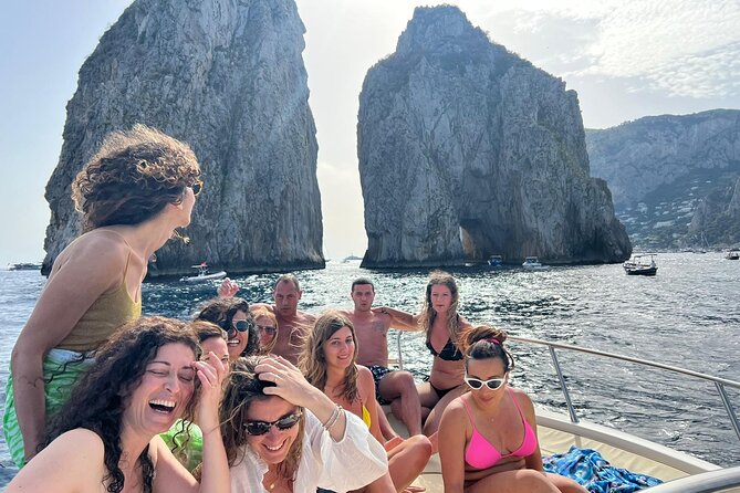 Capri All Inclusive Private Boat Tour + City Visit - Exploring Capri After the Tour