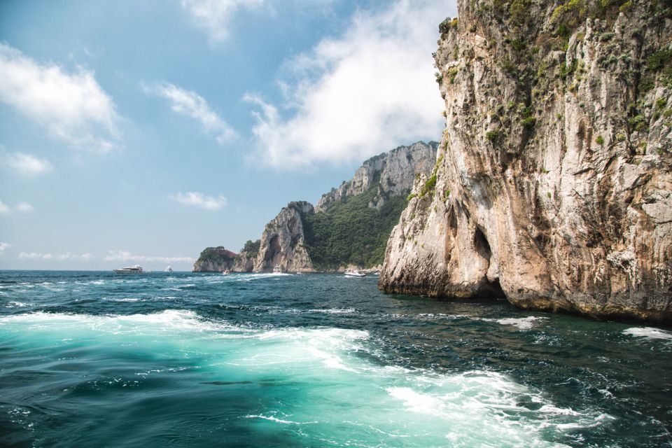 Capri: Island Sightseeing Tour With Blue Grotto Stop - What to Expect on the Tour