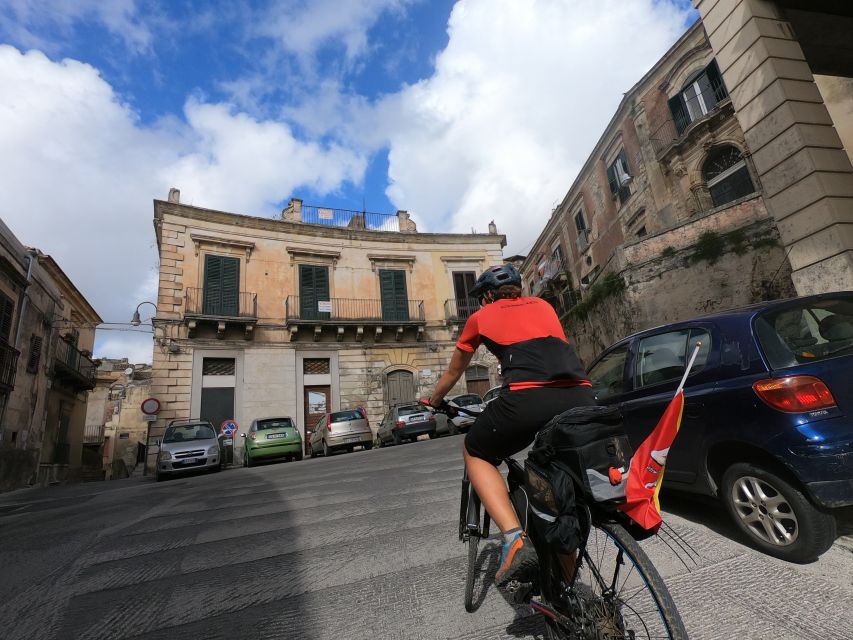 Catania: Electric Bike Rental - Exploring Catania by Bike