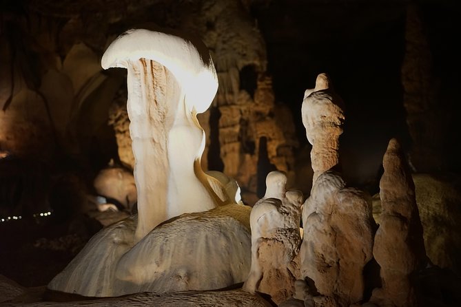 Cave Without a Name Admission Ticket With Guided Cavern Tour - Ideal Audience and Recommendations