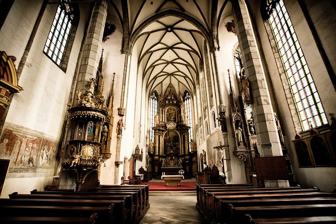 Český Krumlov Free Tour - Confirmation and Booking