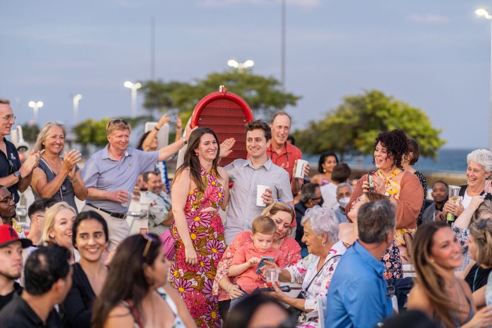 Chicago: 1.5-Hour Scenic Sunset Lake Cruise - Seating and Boarding